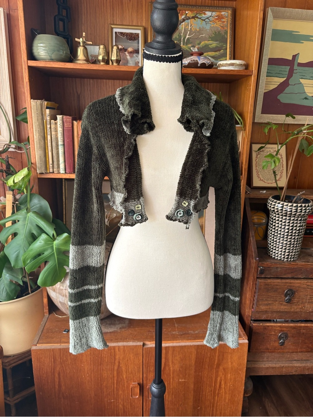 Fairy Grunge Distressed Cropped Knit Cardigan Ruffle Shrug Bolero L